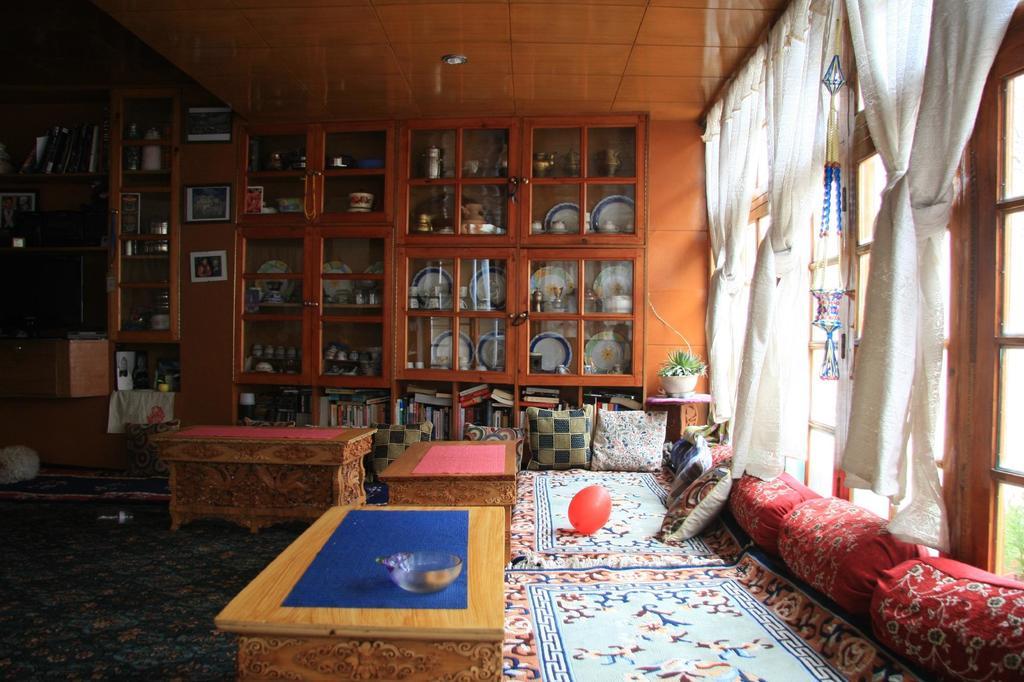 Travellers House Hotel Leh Exterior foto